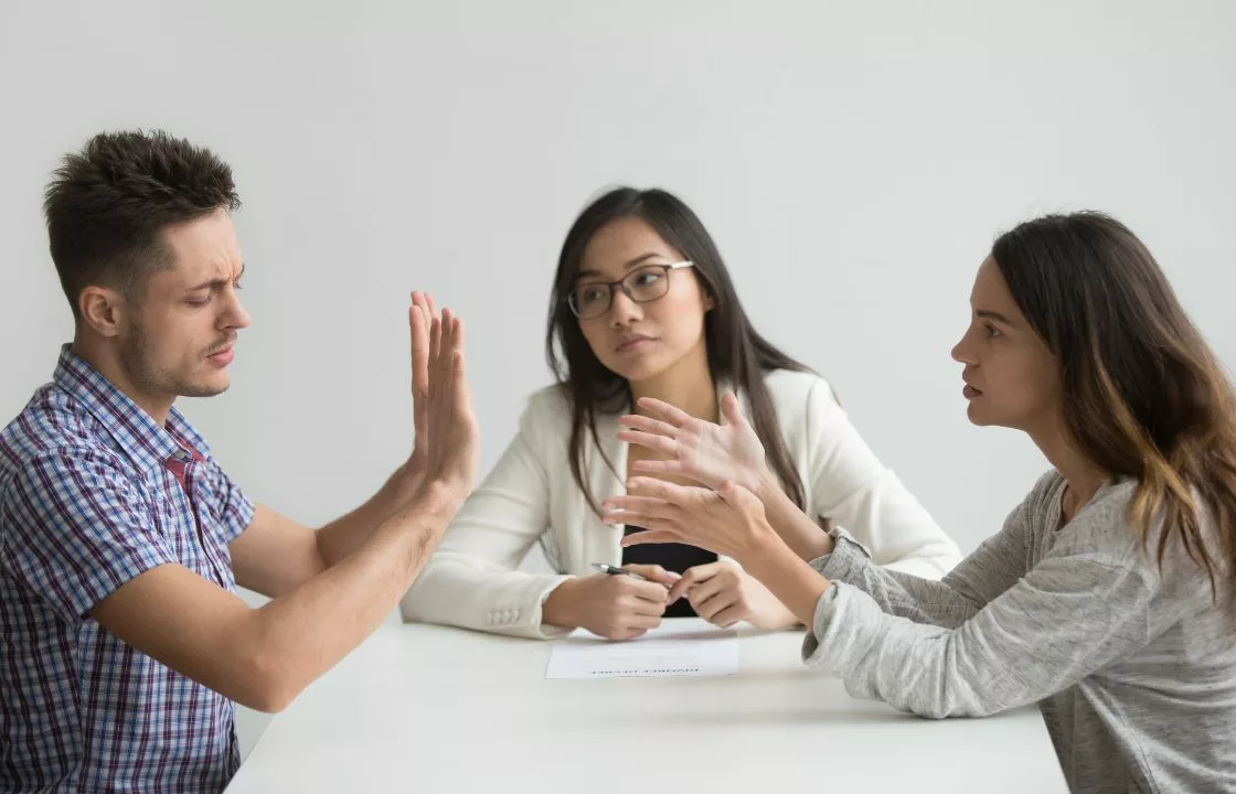 Image of couple arguing in family mediation Exeter